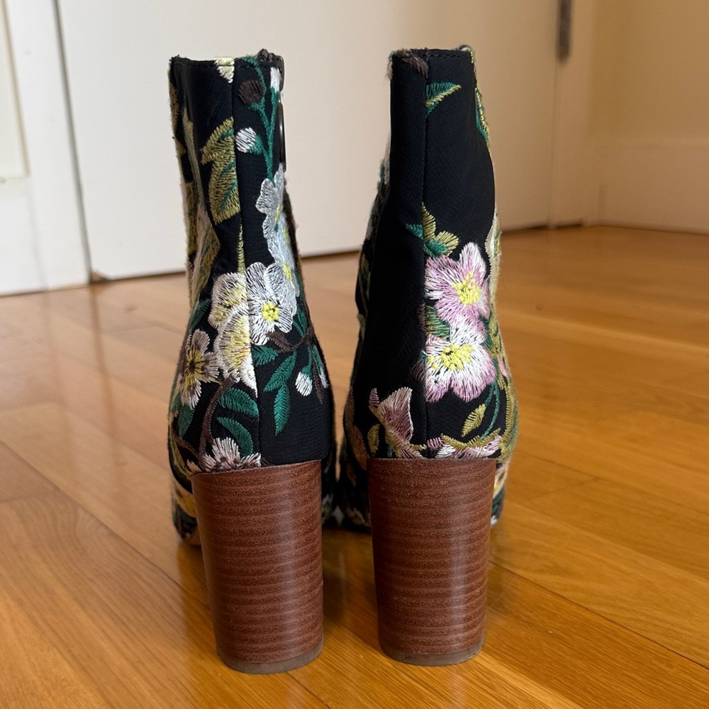 Sole Society Black Floral Embroidered Ankle Boots Pink Yellow Green - Picture 6 of 7